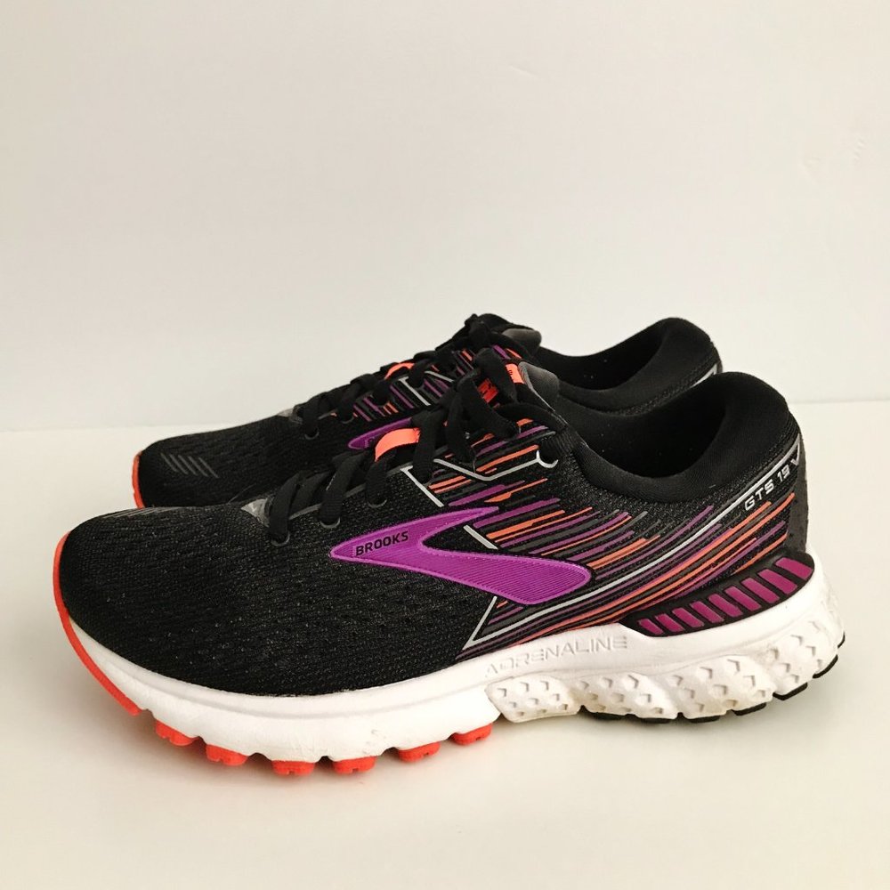 Brooks GTS 19 Running Training